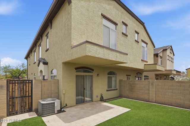 2725 E MINE CREEK Road 1013, Phoenix, AZ 85024