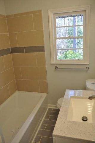 4030 Stonewall Tell Road, Atlanta, GA 30349