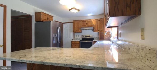 107 WILDERNEST LN, Port Matilda, PA 16870