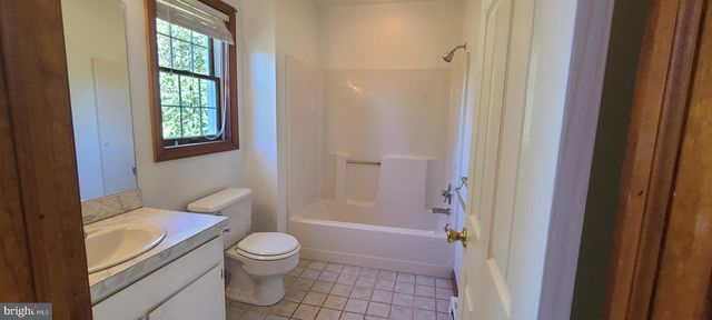 107 WILDERNEST LN, Port Matilda, PA 16870