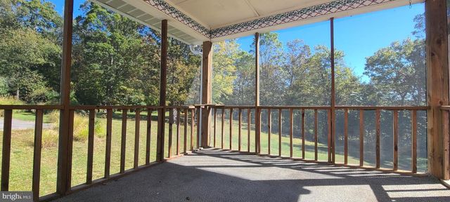 107 WILDERNEST LN, Port Matilda, PA 16870