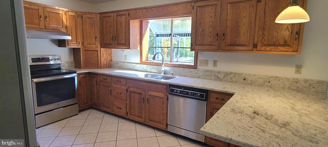 107 WILDERNEST LN, Port Matilda, PA 16870