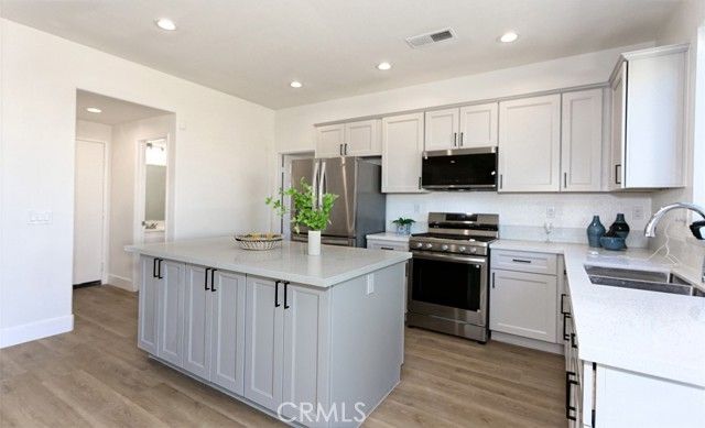 12596 Glen Canyon, Victorville, CA 92395