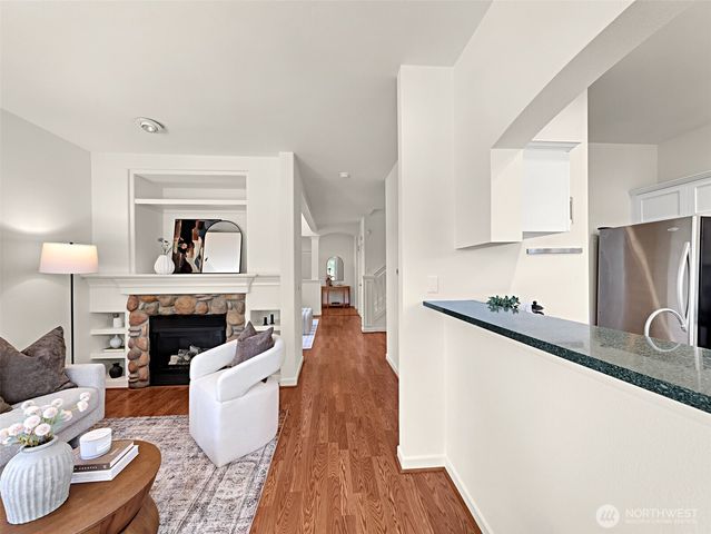 23901 SE 7th Lane, Sammamish, WA 98074