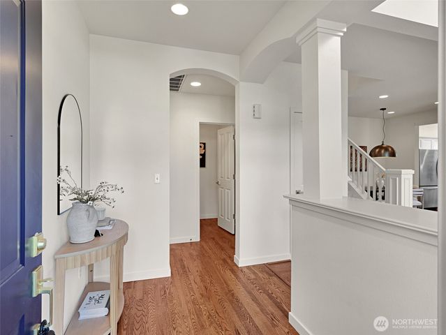 23901 SE 7th Lane, Sammamish, WA 98074