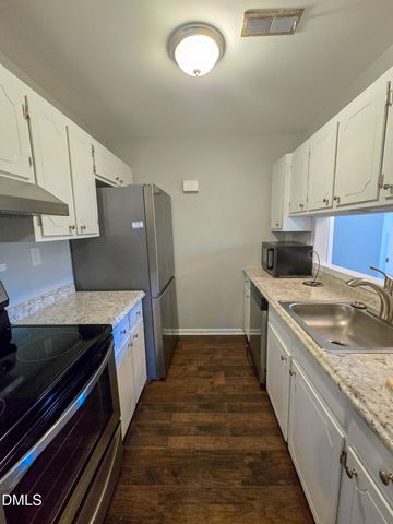 3627 Mill Run, Raleigh, NC 27612