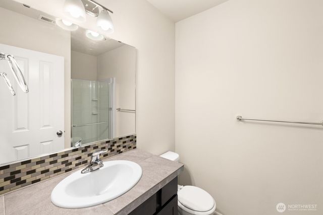 10521 191st Street Ct E, Puyallup, WA 98374
