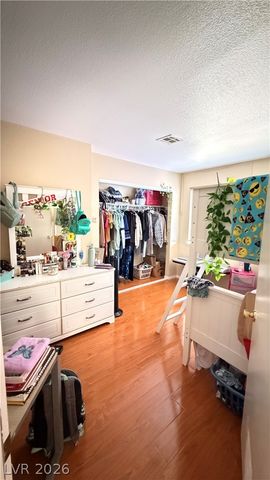 601 Avon Avenue, Henderson, NV 89014