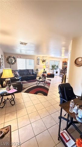 601 Avon Avenue, Henderson, NV 89014