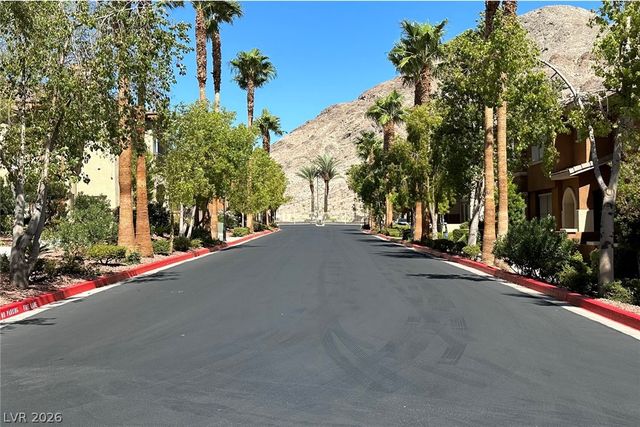 3975 Palm Beach Street 102, Las Vegas, NV 89129