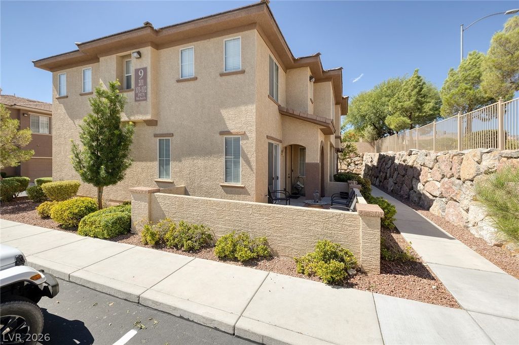 3975 Palm Beach Street 102, Las Vegas, NV 89129
