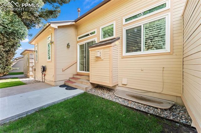 4446 Spiceglen Drive, Colorado Springs, CO 80906