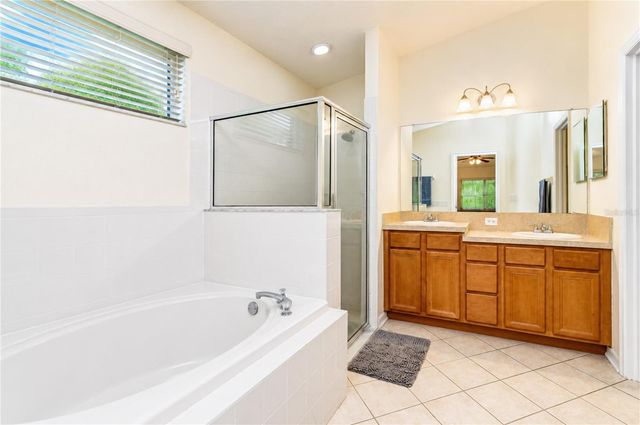 6209 GANNETDALE DRIVE, Lithia, FL 33547