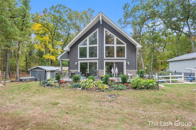 5980 E Division Street, Croton Twp, MI 49337