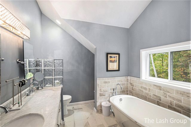 5980 E Division Street, Croton Twp, MI 49337