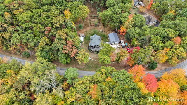 5980 E Division Street, Croton Twp, MI 49337