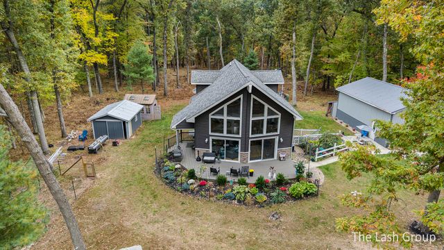 5980 E Division Street, Croton Twp, MI 49337