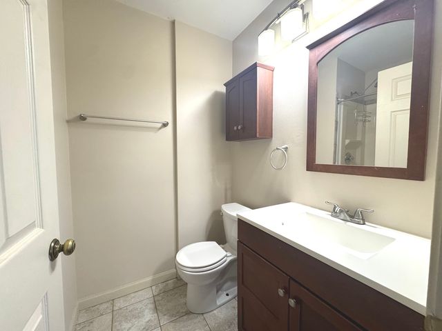 6 Cimarron Court, Cary, IL 60013