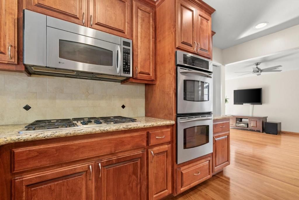 Image 14 of property listing at 138 Segre Place, Santa Cruz, CA 95060