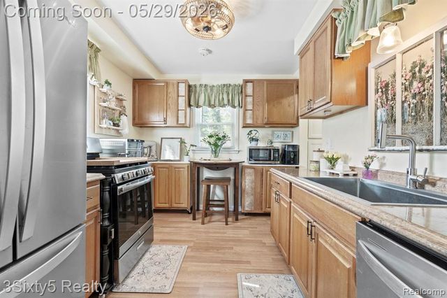 23665 Baske Street, Taylor, MI 48180