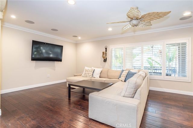 17159 Kingsbury, Granada Hills, CA 91344
