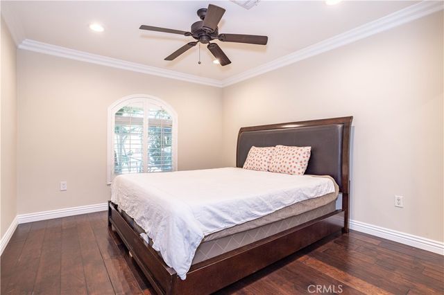 17159 Kingsbury, Granada Hills, CA 91344