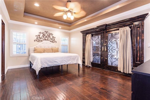 17159 Kingsbury, Granada Hills, CA 91344