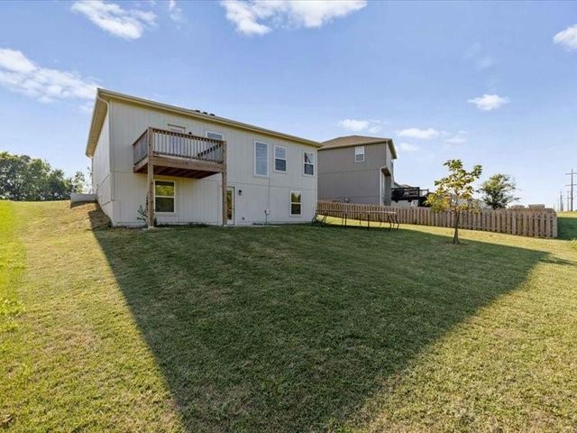 817 Shane Court, Belton, MO 64012