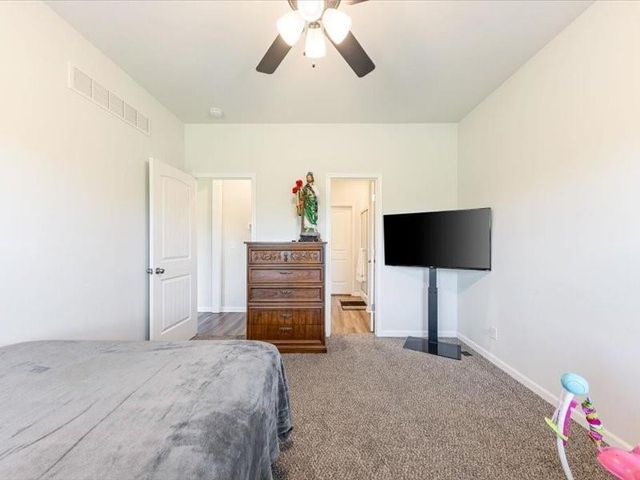 817 Shane Court, Belton, MO 64012
