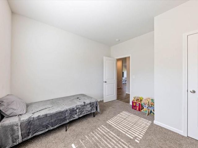 817 Shane Court, Belton, MO 64012