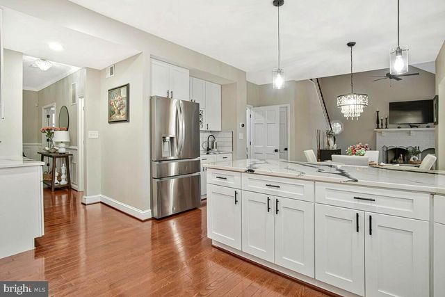 8241 SURRATTS RD, Clinton, MD 20735