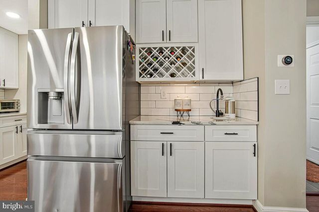 8241 SURRATTS RD, Clinton, MD 20735