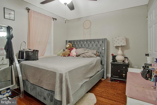 8241 SURRATTS RD, Clinton, MD 20735