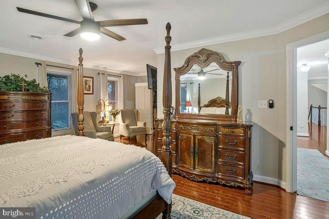 8241 SURRATTS RD, Clinton, MD 20735