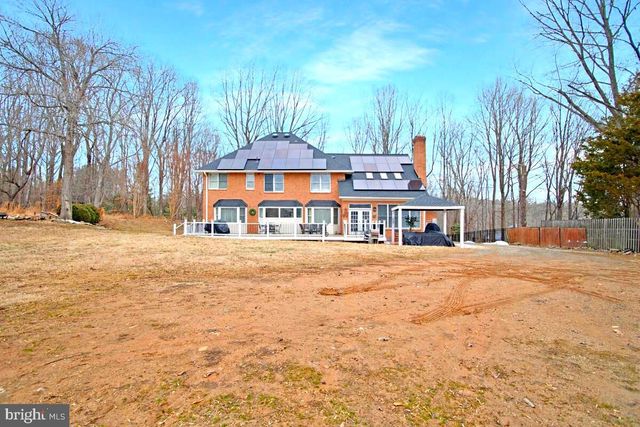 8241 SURRATTS RD, Clinton, MD 20735