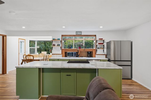 2349 SE Sinclair View Drive, Port Orchard, WA 98366