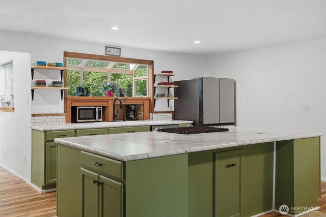 2349 SE Sinclair View Drive, Port Orchard, WA 98366