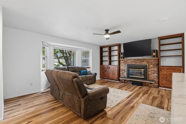 2349 SE Sinclair View Drive, Port Orchard, WA 98366