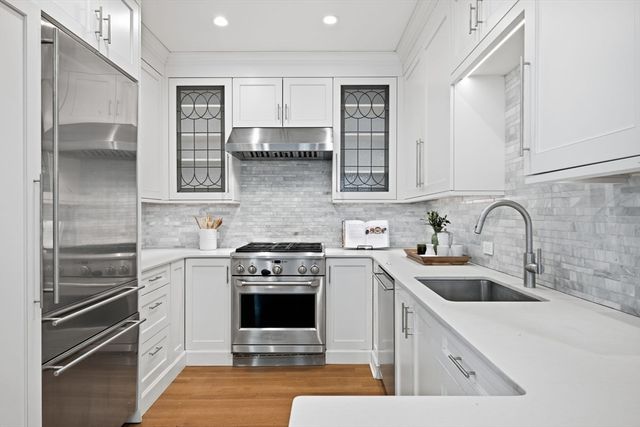 81 Garfield St 81, Cambridge, MA 02138