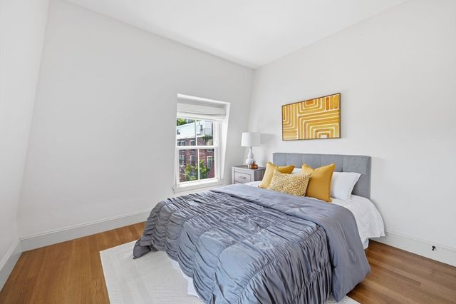 81 Garfield St 81, Cambridge, MA 02138