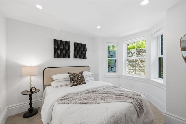 81 Garfield St 81, Cambridge, MA 02138