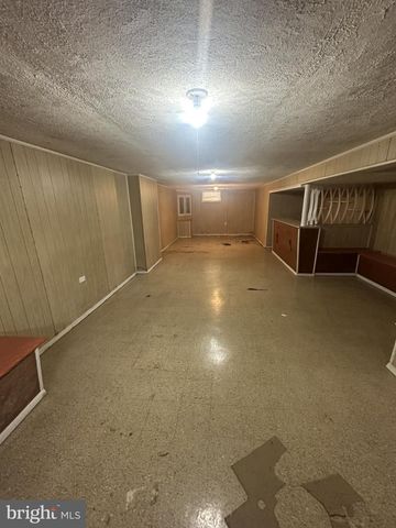 4401 ANNTANA AVE, Baltimore, MD 21206