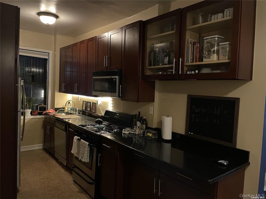 840 Bronx River Road 3B, Yonkers, NY 10701 — photo 2