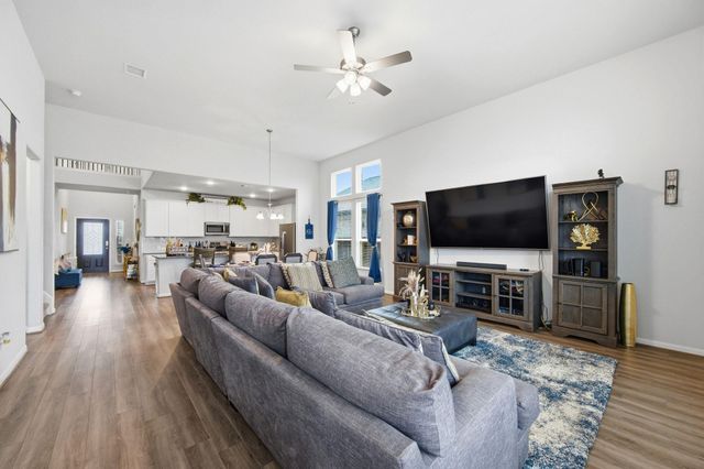 5928 Agostino DR, Round Rock, TX 78665