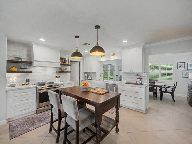 19732 COLORADO Circle, Boca Raton, FL 33434