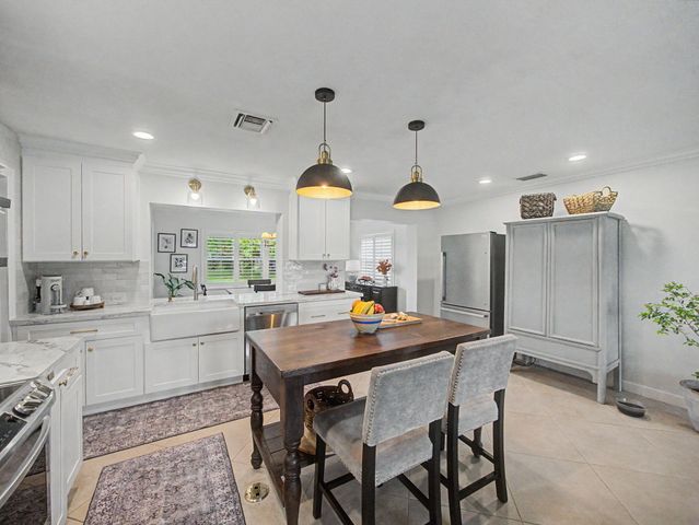 19732 COLORADO Circle, Boca Raton, FL 33434