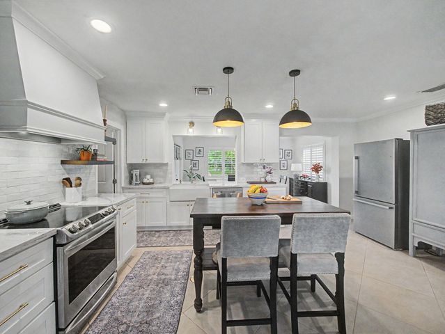 19732 COLORADO Circle, Boca Raton, FL 33434