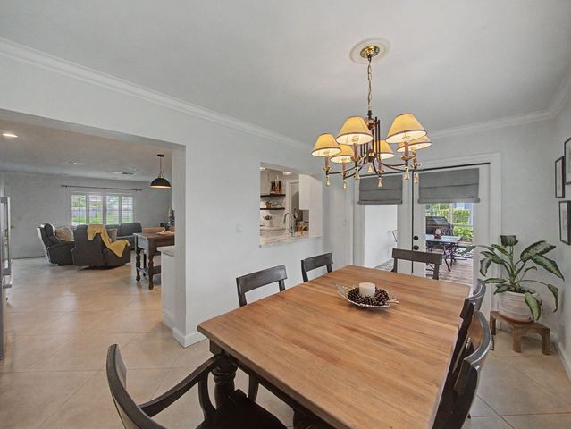 19732 COLORADO Circle, Boca Raton, FL 33434