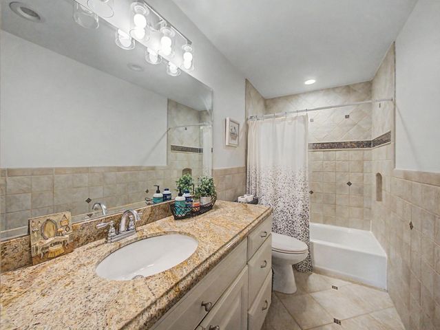 19732 COLORADO Circle, Boca Raton, FL 33434