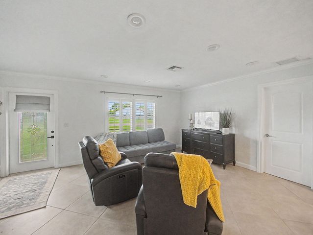 19732 COLORADO Circle, Boca Raton, FL 33434